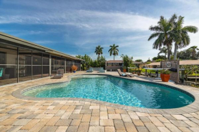 Aqua Escape - Cape Coral - Roelens Vacations Gulf Access- Minutes to the River- Kayaks-Dog Friendly